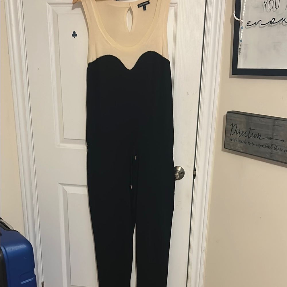 Juicy Couture Elegant Black and Cream Jumpsuit 100 percent  wool